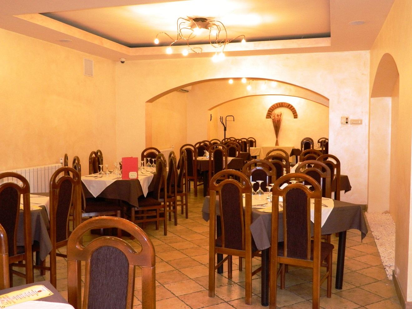 Hotel Adriatico Тимишоара Экстерьер фото